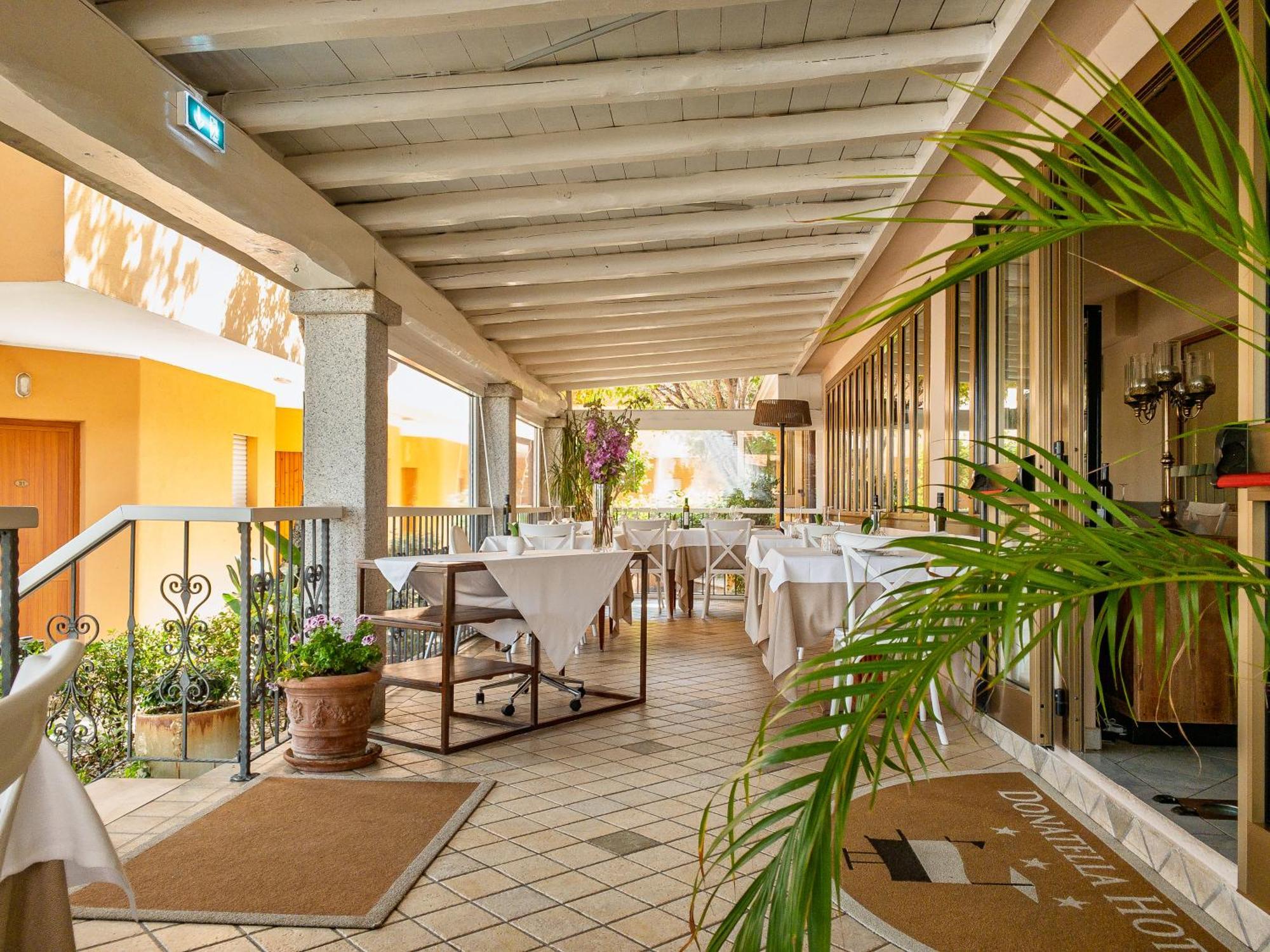 Hotel Donatella Posada  Eksteriør billede